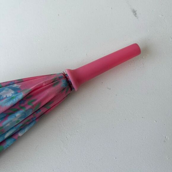 Vintage Pink Floral Umbrella – Retro 60s/70s Rain Parasol – Costume, Cottagecore - Picture 3 of 9